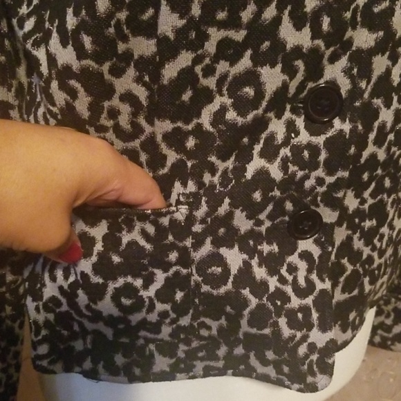 ECI New York Cheetah Pattern Metalic Blazer Size 4 - Picture 5 of 6